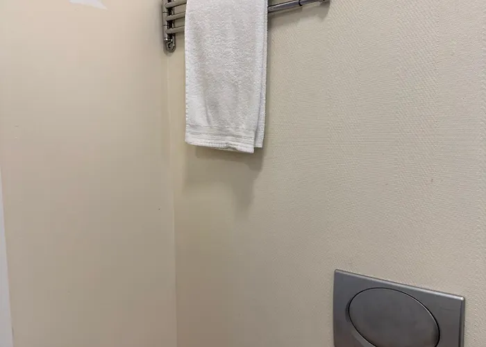 Sebastian Two شقة